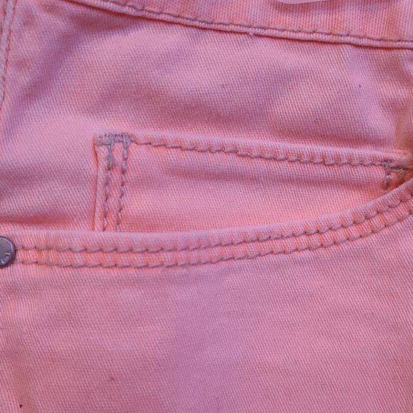 Lei Tatum High Rise short - Picture 4 of 4